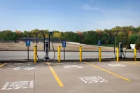 Holiday Inn QUINCY by IHG - parking