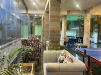Kasar Himalaya Holiday Resort, Binsar Rd Hotels in Almora