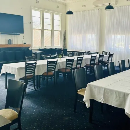 Ararat Hotel