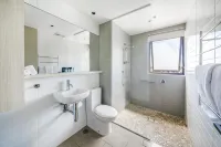 Oaks Redcliffe Mon Komo Suites - 4-Star