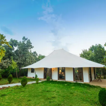 Tuli Veer Bagh Resort