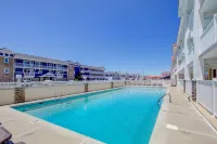 Desert Sand Resort - Pools