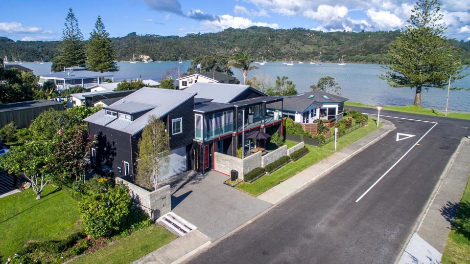 Tides Reach Whitianga