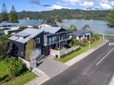 Tides Reach Whitianga