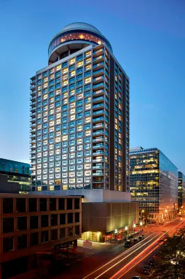 Ottawa Marriott Hotel Các khách sạn gần Parc de la Confédération