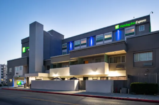 Holiday Inn Express & Suites LOS ANGELES DOWNTOWN WEST by IHG Hotels near LA Plaza de Cultura y Artes