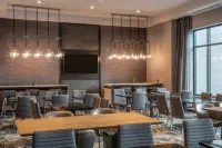 Fairfield Inn & Suites Boston Waltham Hotels in Waltham