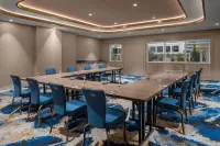 The Dorian, Autograph Collection Hotels in Calgary