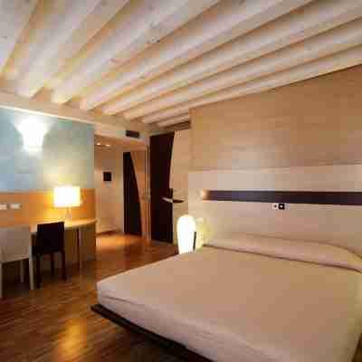 Allegria Rooms