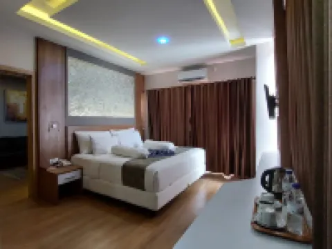 グランド ブンダ ホテル シャリア ブキティンギ パワード バイ アーキペラゴ ブキティンギのホテル