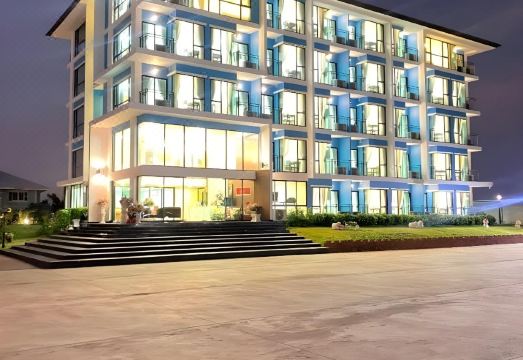 Arunsakhon Luxury Condo