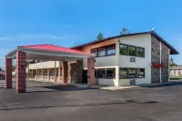 Econo Lodge Hotels in Kidron