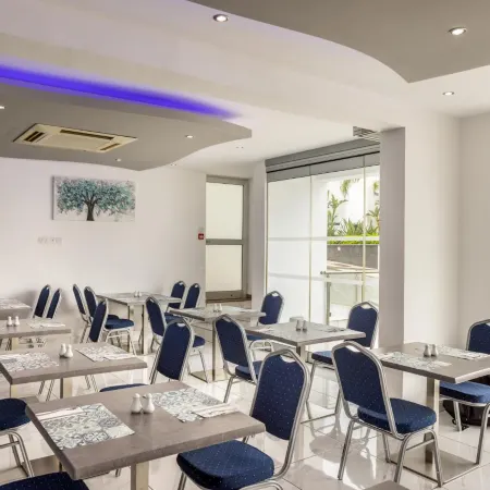 Milea Hotel Отели рядом с достопримечательностью «Ayia Napa Harbour»