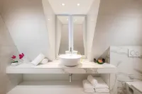 Flos Luxury Rooms