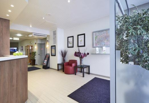 Campanile Paris Ouest - Levallois Perret Over view