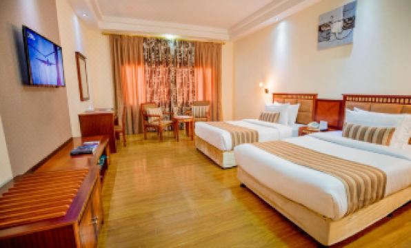 Hamdan Plaza Hotel Salalah, an Htg Hotel