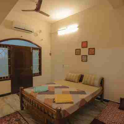 Comfy 2BHK Near Rock Beach Rooms