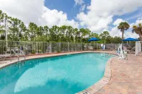 Days Inn & Suites by Wyndham Fort Pierce I-95 Hotels in Fort Pierce