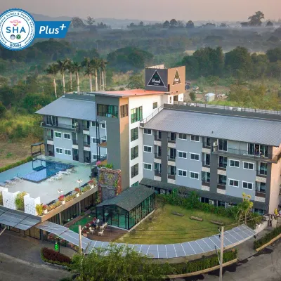 Proud Khaoyai Hoteles cerca de Granja Chok Chai