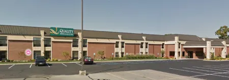 Baymont by Wyndham Greenfield