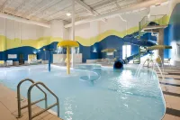 Fairfield Inn & Suites Winnipeg - Water Park