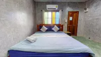 Praewdao Khitchakut Hotels in Makham District
