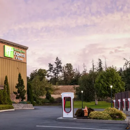 Holiday Inn Express & Suites SEQUIM by IHG