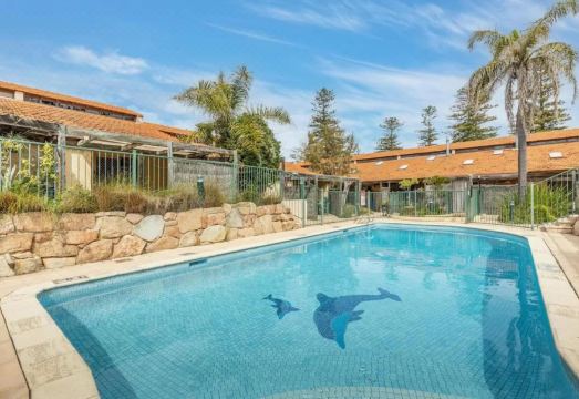 코슬로 비치 호텔 대표 이미지