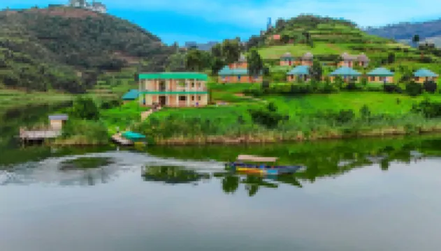 Nyamunyonyi Lake Resort Hotels in 