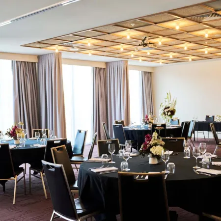 Mantra Albury Hotel