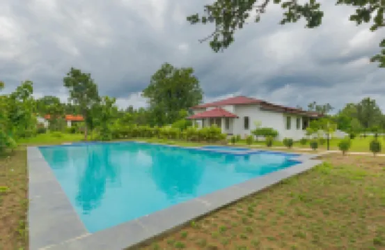 Tuli Veer Bagh Resort Turia