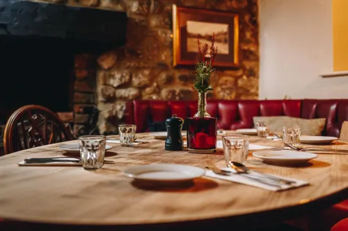 Exelby Green Dragon - Pet friendly