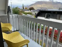 Wakatipu View Apartments - Pet friendly