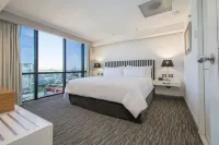 InterContinental Hotels Presidente Guadalajara Отели рядом с достопримечательностью «Университет Гвадалахара»