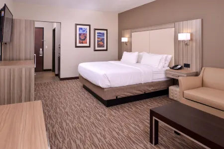 Holiday Inn Express & Suites Williams Отели в г. Уильямс