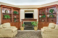 Days Inn by Wyndham Burlington East