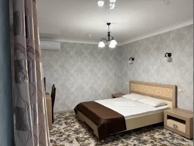 Prestizh Hotel a 