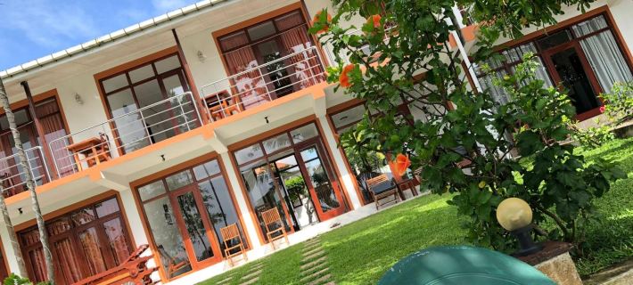 Riverside Inn Fuji โรงแรมในเบโตตาริเวอร์