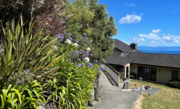 Parautane Lodge - Housity