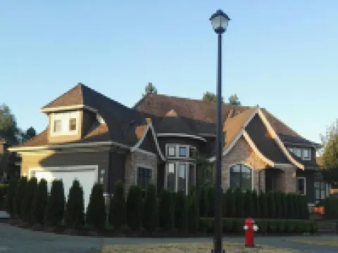 Sunny Island by White Rock B&B Hotels in Surrey