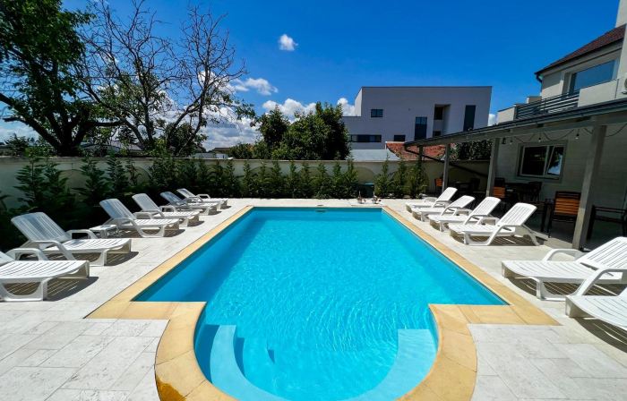 XO Residence