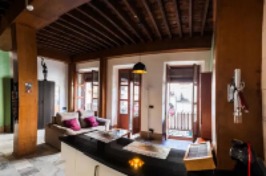 Apartamentos Reyes Católicos