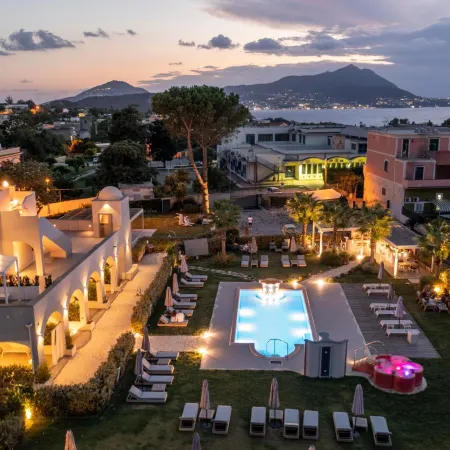Insula Boutique Hotel