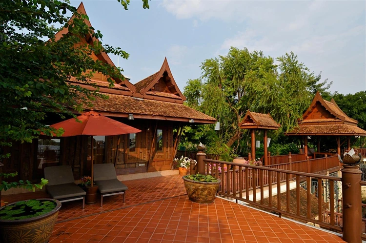 รูปภาพของจักรพงษ์ วิลล่า
