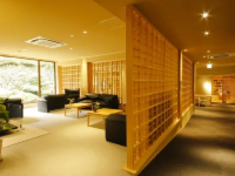 Yuraku Kinosaki Spa & Gardens Hotels in Toyooka