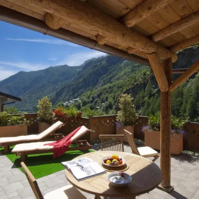 Miramonti Hotels near Champoluc - Crest Gondola