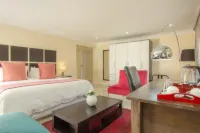 Royal Hills Lodge and Spa Hotel di 