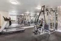 Best Western Plus Grand Manor Inn
