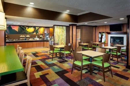 Fairfield Inn & Suites Anchorage Midtown