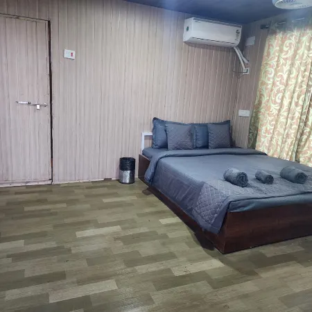 Revellers Resort